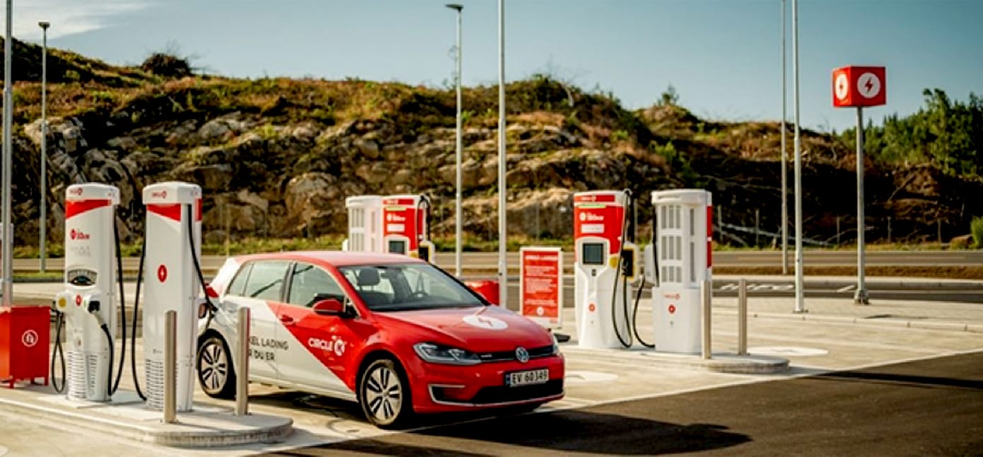 Circle K electric charging station WE RE HELPING NORWAY CHARGE